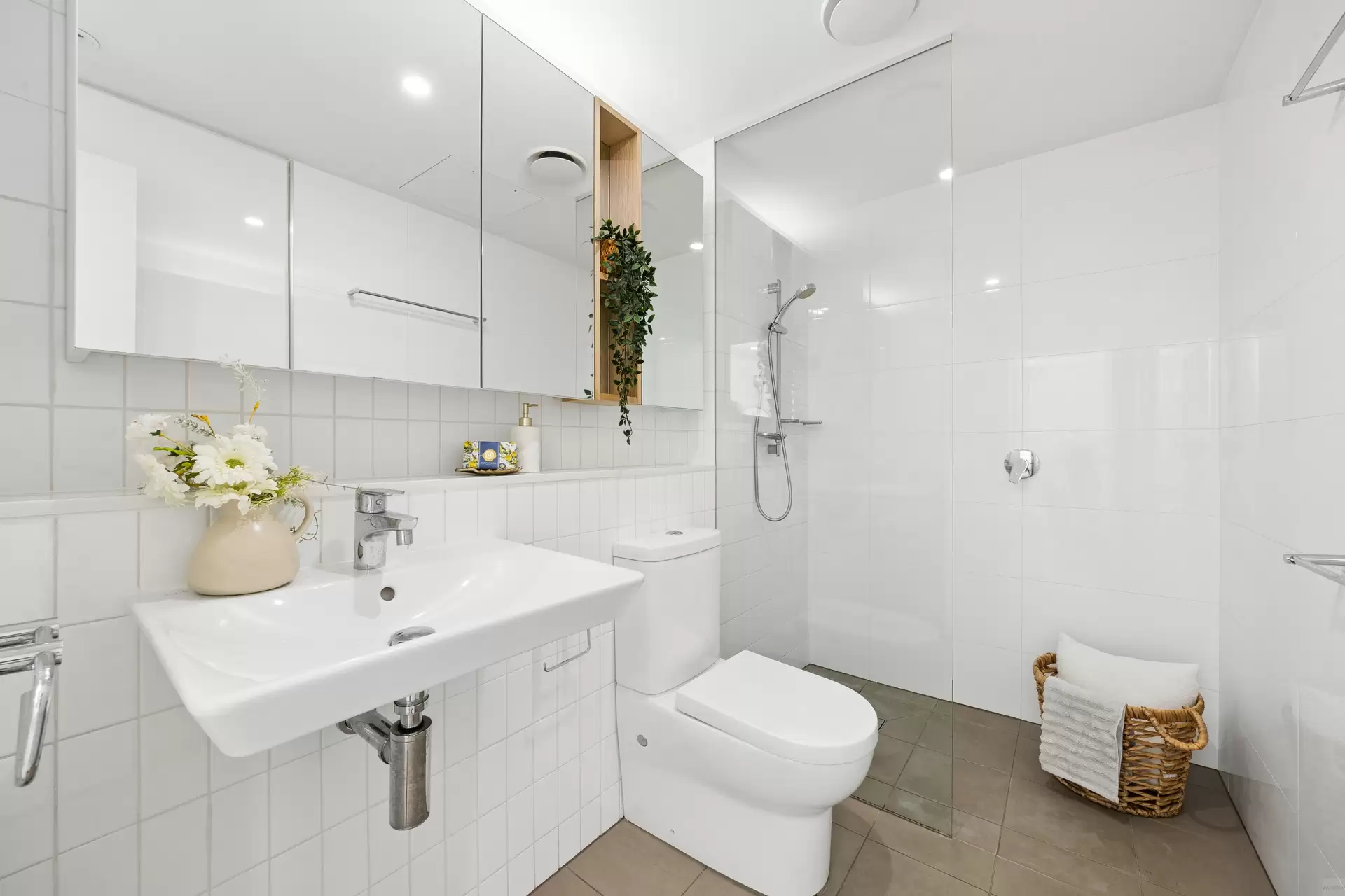 809/6 Saunders Close, Macquarie Park Sold by Aurora Property - image 7