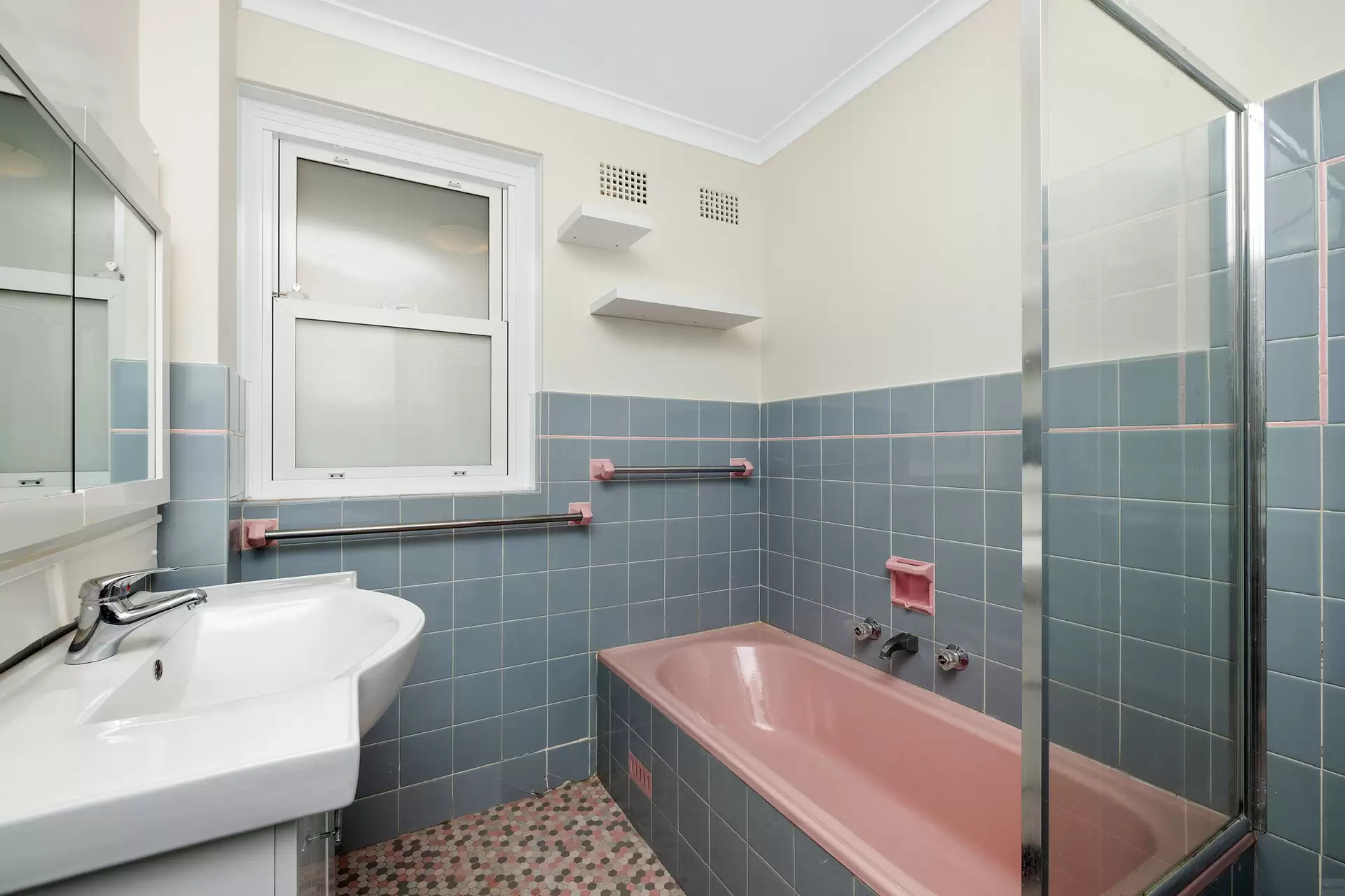 14/242 Ben Boyd Road, Neutral Bay Leased by Aurora Property - image 3