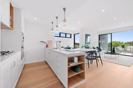 303/148-150 Holt Avenue, Cremorne Leased by Aurora Property