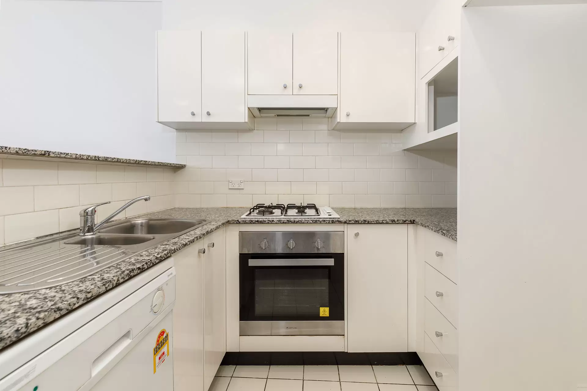 82/6-8 Nile Close, Marsfield Leased by Aurora Property - image 3