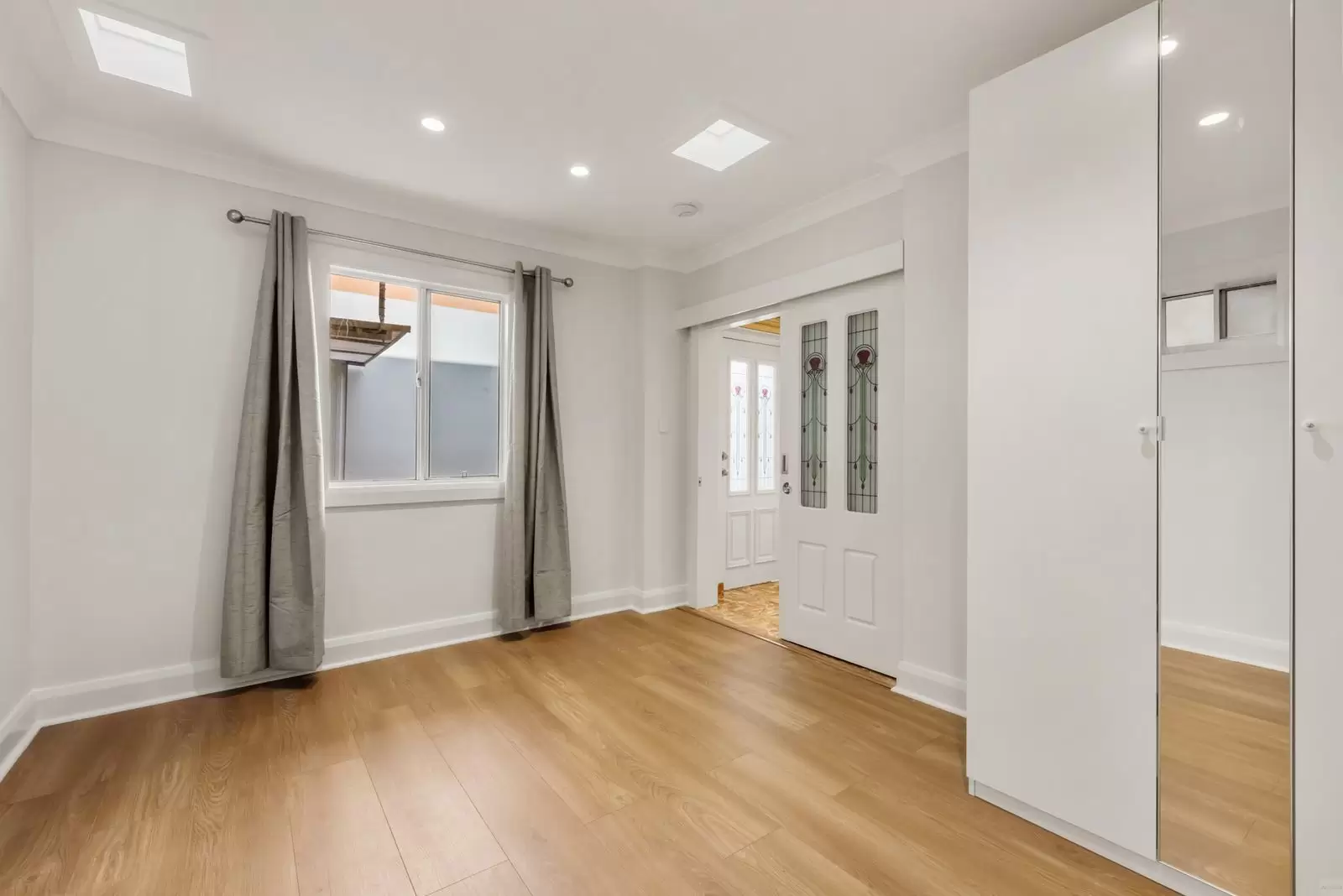 1/54 Henderson Road, Alexandria Leased by Aurora Property - image 2