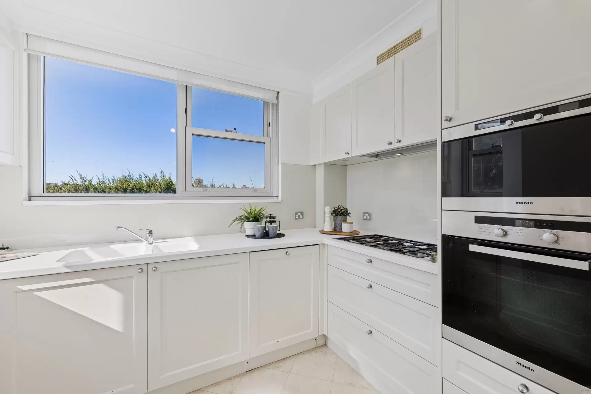 2/58 Kareela Road, Cremorne Point Sold by Aurora Property - image 9