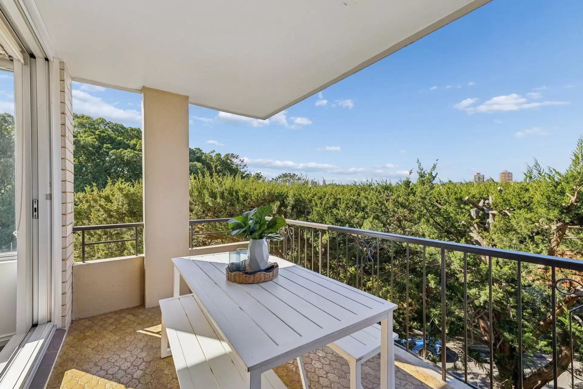 2/58 Kareela Road, Cremorne Point Sold by Aurora Property - image 5