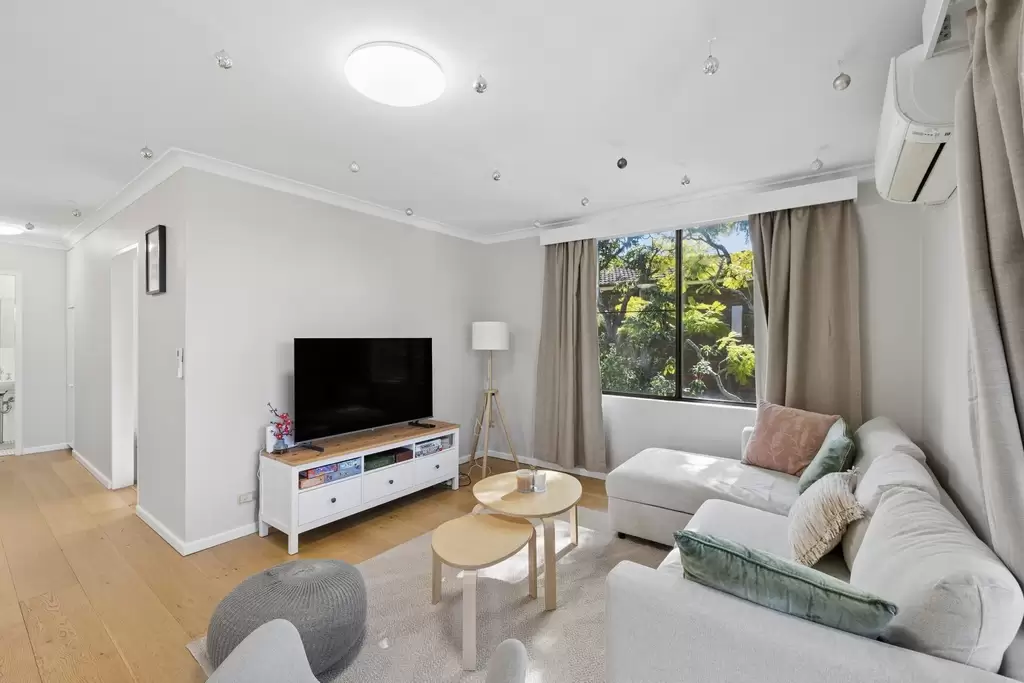 24/3-7 Edgeworth David Avenue, Hornsby For Sale by Aurora Property
