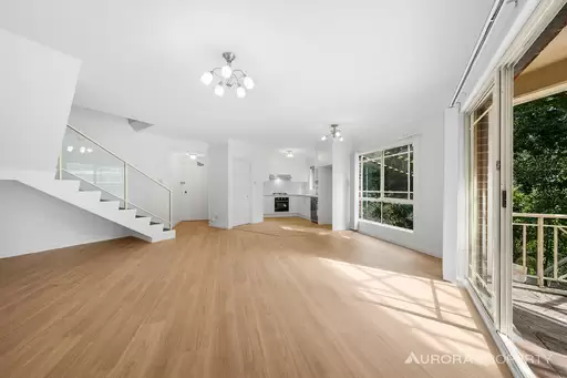 2/21 View Street, Chatswood Leased by Aurora Property
