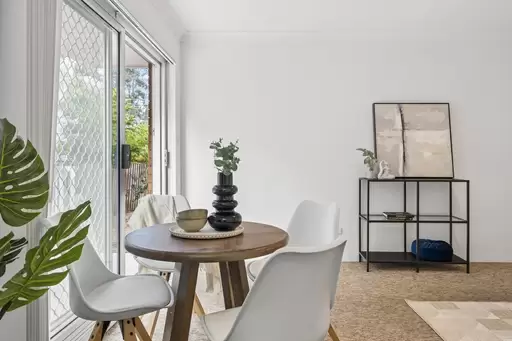 2/11 Edgeworth David Avenue, Hornsby For Sale by Aurora Property