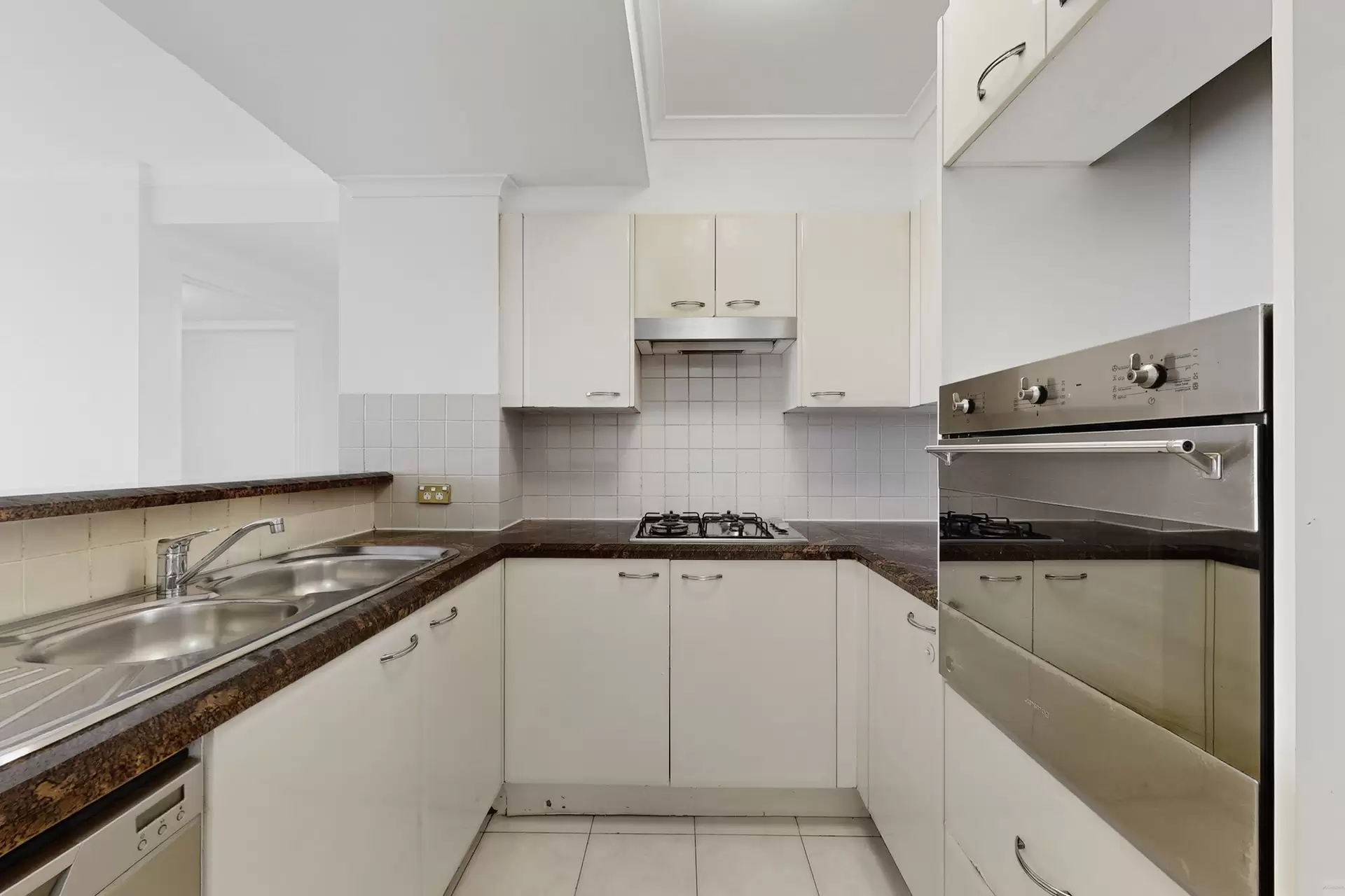 74/121-133 Pacific Highway, Hornsby Leased by Aurora Property - image 4