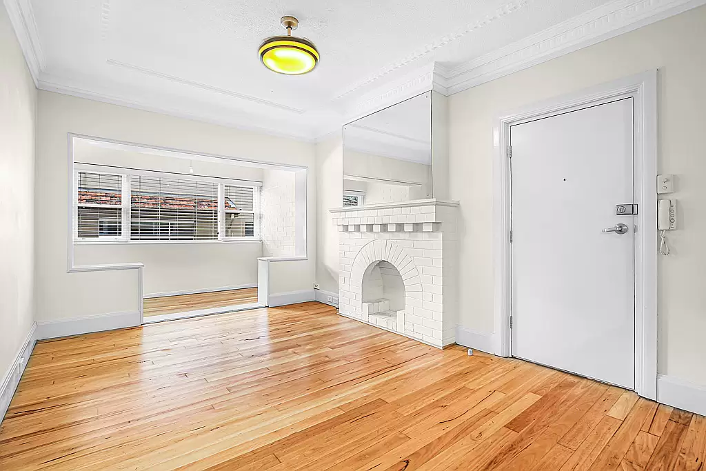 1/117 Young Street, Cremorne Leased by Aurora Property - image 1