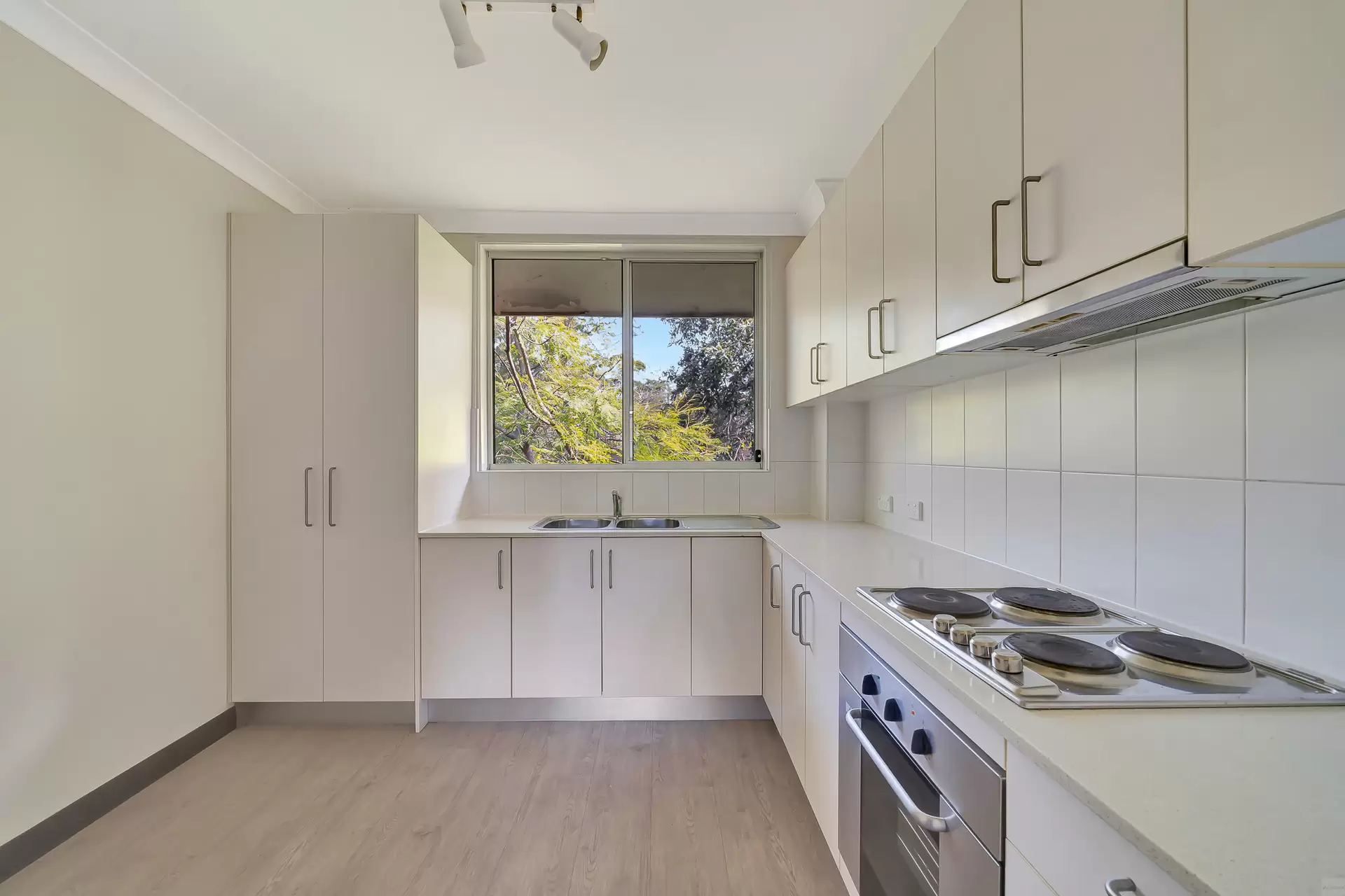 6/24-32 Edensor Street, Epping For Lease by Aurora Property - image 3
