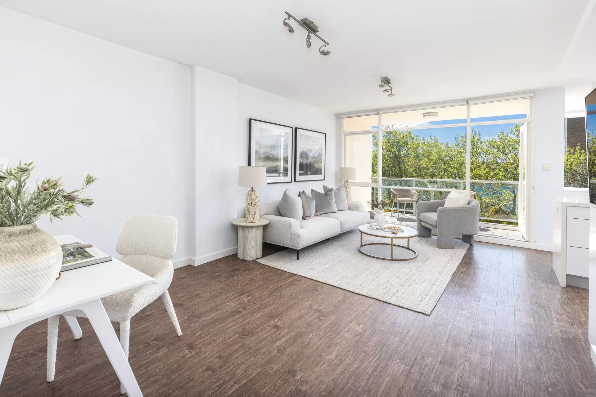 21/22 Peel Street, Kirribilli Sold by Aurora Property - image 2