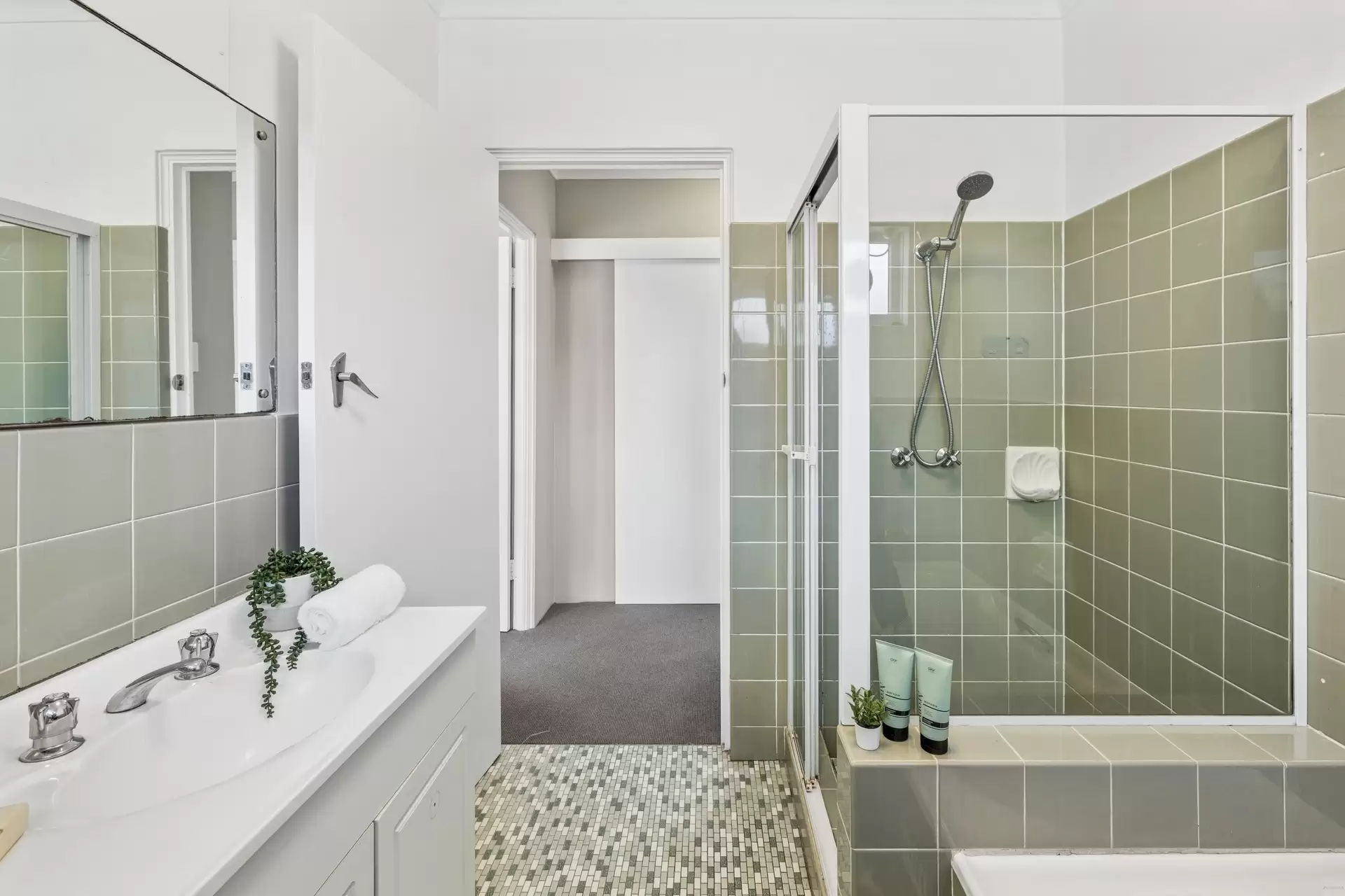 11/16 Rangers Road, Cremorne Auction by Aurora Property - image 5