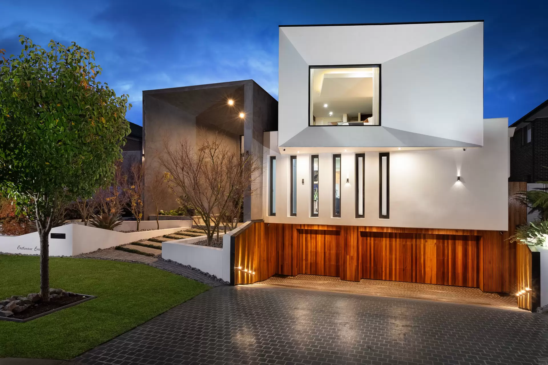 42 Castlemaine Circuit, Harrington Park For Sale by Aurora Property - image 2