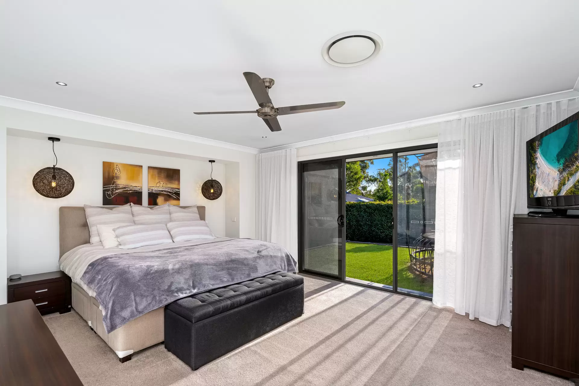 22 Twin Creeks Drive, Luddenham For Sale by Aurora Property - image 8