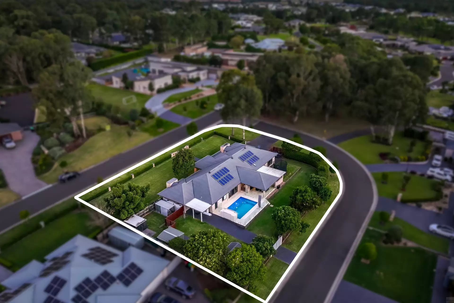 22 Twin Creeks Drive, Luddenham For Sale by Aurora Property - image 16