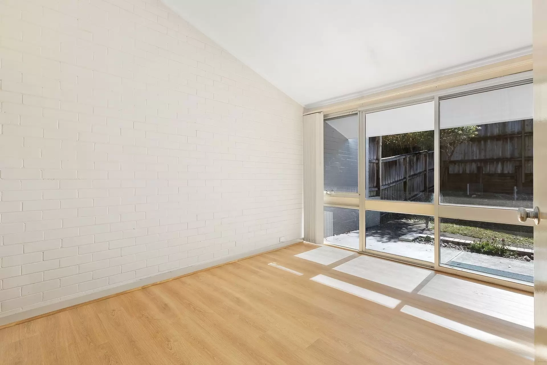 5/47 Woodvale Avenue, North Epping Leased by Aurora Property - image 3