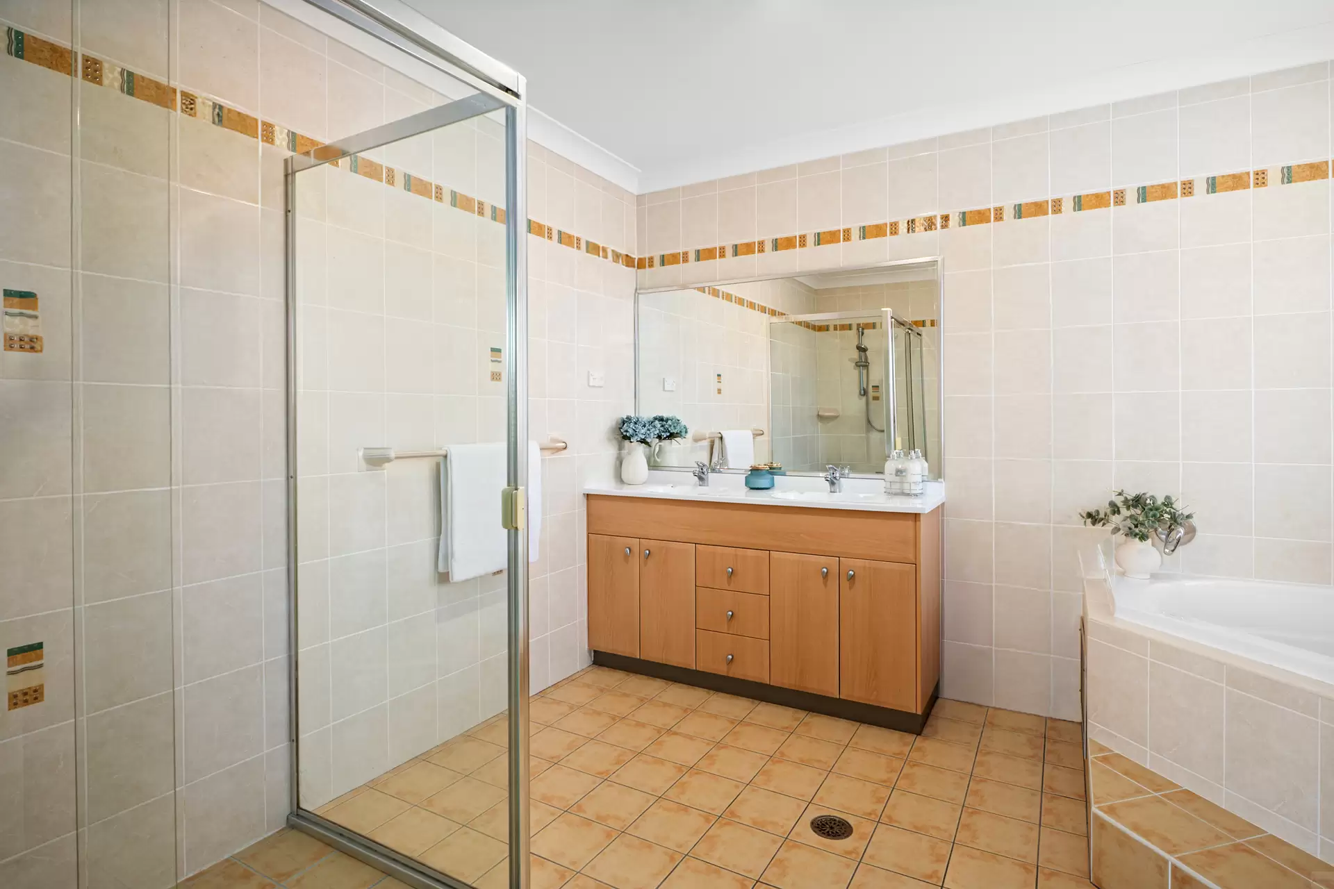 2 Lilli Pilli Street, Epping Auction by Aurora Property - image 12