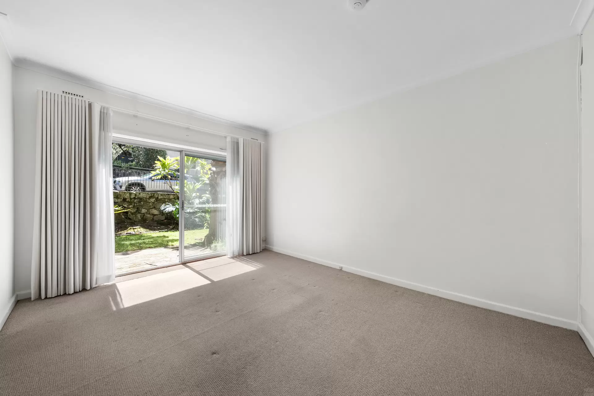 2/17 Harriette Street, Neutral Bay Leased by Aurora Property - image 2