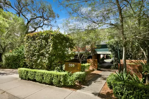 10/209 Waterloo Road, Marsfield For Lease by Aurora Property
