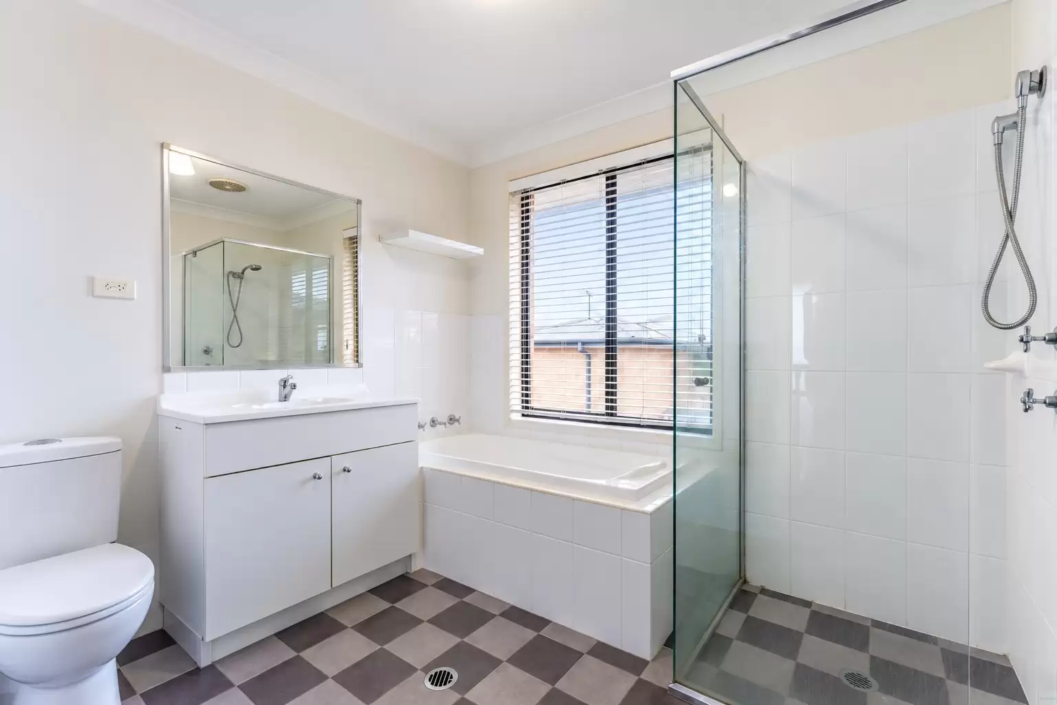 6 Winston Street, Marsfield For Lease by Aurora Property - image 5