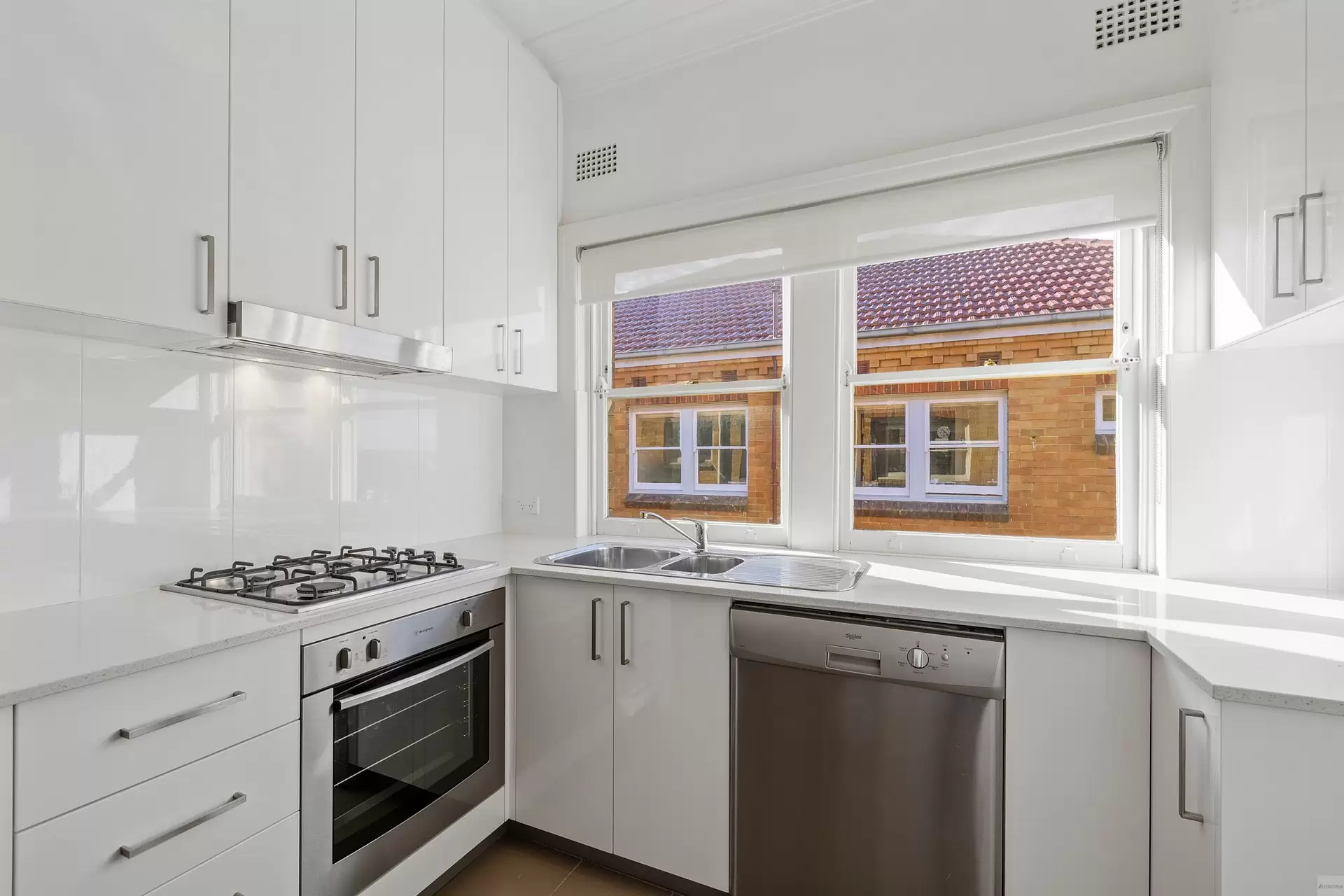 3/7 Bennett Street, Neutral Bay For Lease by Aurora Property - image 3