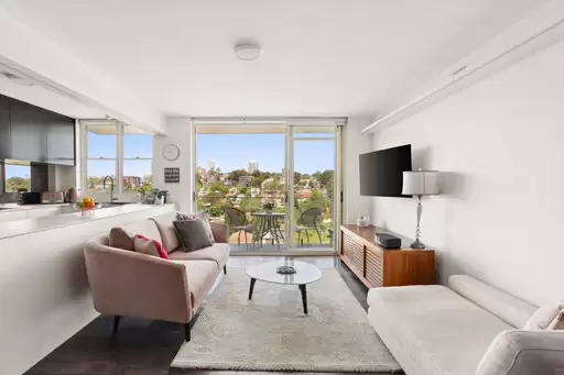 12/24 Cammeray Road, Cammeray Sold by Aurora Property